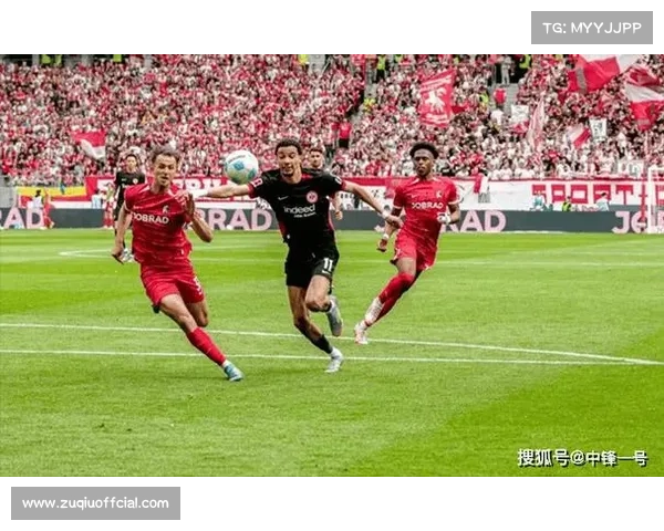 法兰克福客场状态不稳防线漏洞频现亟待调整提升竞争力