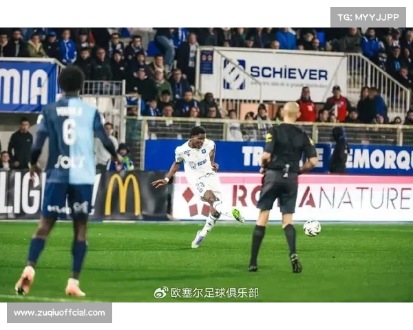 巴黎圣日耳曼对阵勒阿弗尔半场战报：努诺·门德斯助攻李刚仁破门，巴黎1-0领先